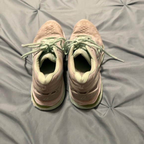 ASICS Gel Kayano teal green running shoes good used condition with box included - Picture 2 of 8